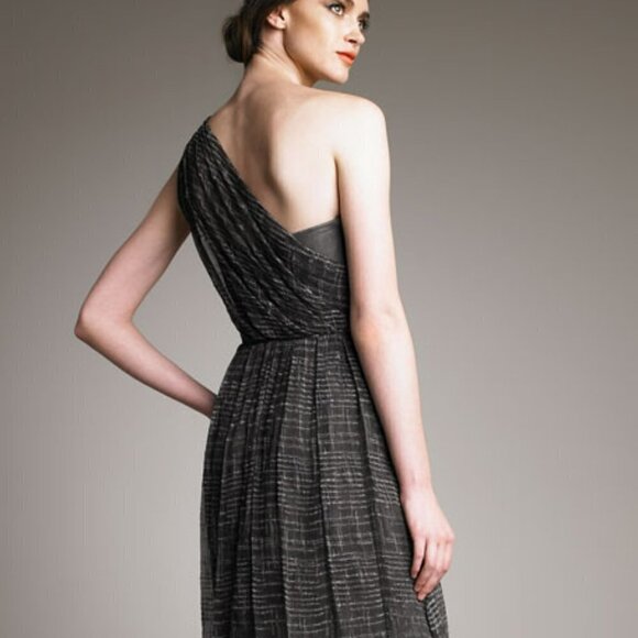 Alice + Olivia Gwendolyn Silk Chiffon One Shoulder Dress Sz 8 - Picture 6 of 9